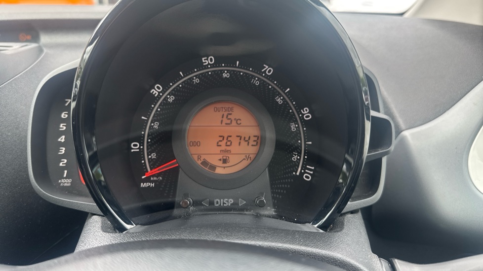 Toyota Aygo 1.0 VVT-i X-Play 5dr Petrol Hatchback - Image 18