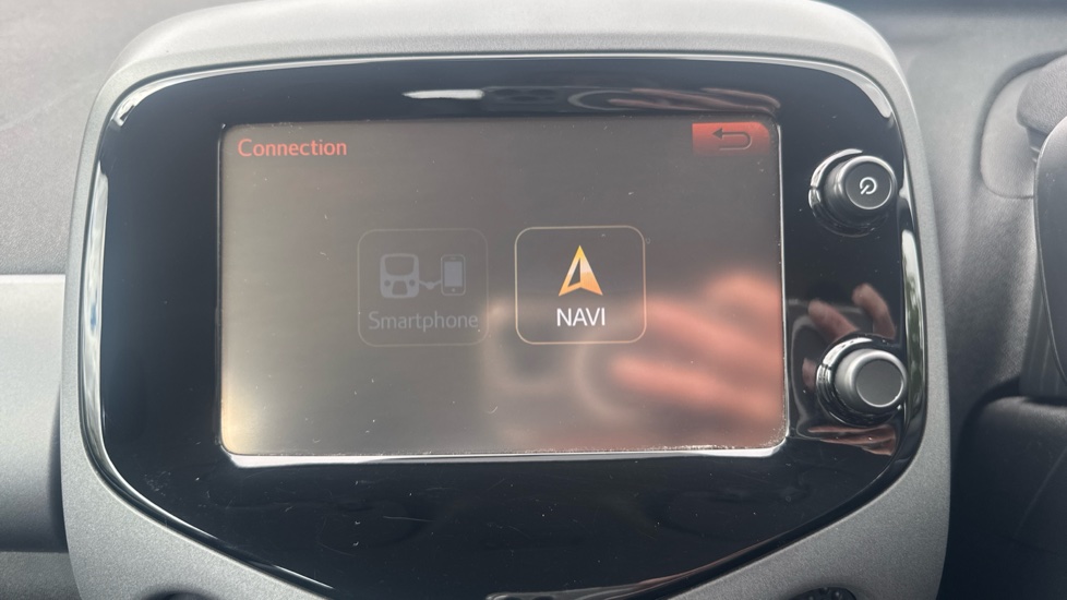 Toyota Aygo 1.0 VVT-i X-Play 5dr Petrol Hatchback - Image 21
