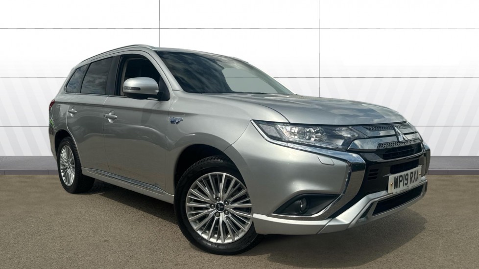 Mitsubishi Outlander 2.4 PHEV Juro 5dr Auto Estate - Image 1