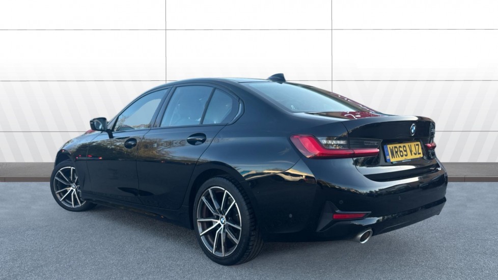 BMW 3 Series 320i Sport 4dr Step Auto Petrol Saloon - Image 2