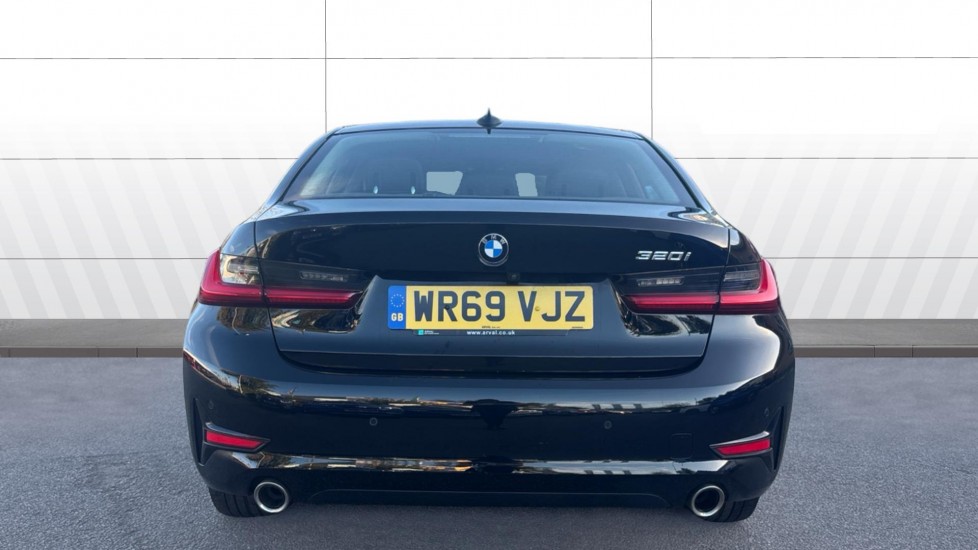 BMW 3 Series 320i Sport 4dr Step Auto Petrol Saloon - Image 6