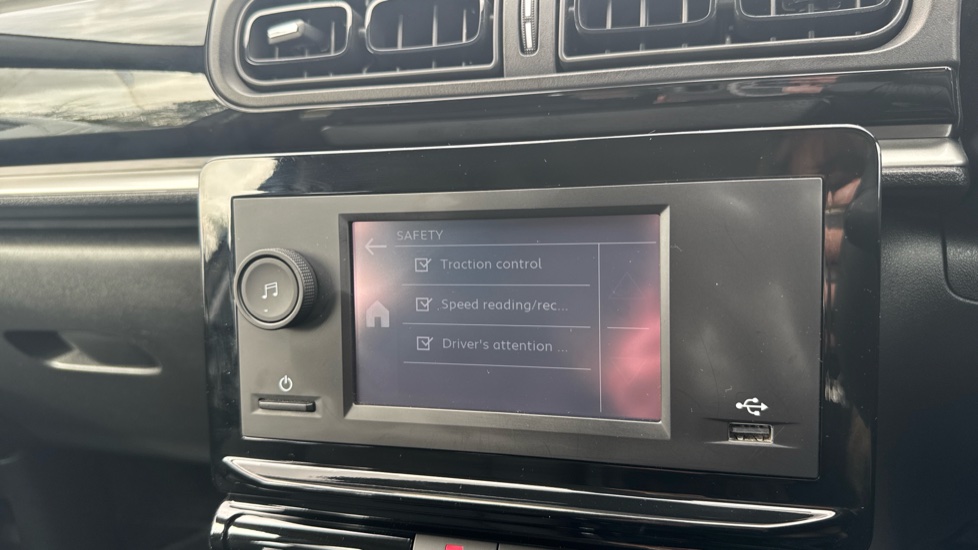 Citroen C3 1.2 PureTech You 5dr Petrol Hatchback - Image 34