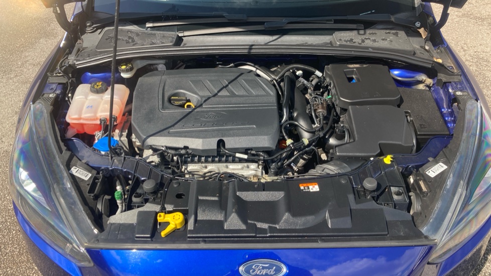 Ford Focus 1.5 EcoBoost Titanium Navigation 5dr Petrol Hatchback - Image 8