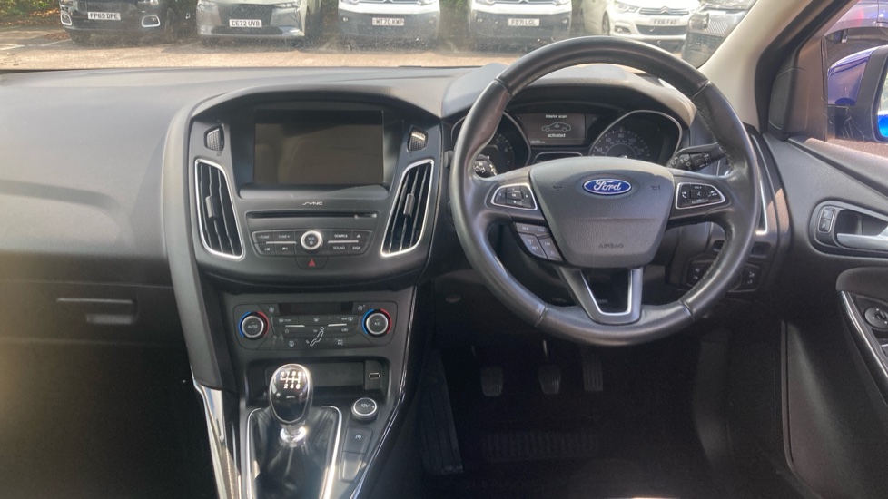 Ford Focus 1.5 EcoBoost Titanium Navigation 5dr Petrol Hatchback - Image 10