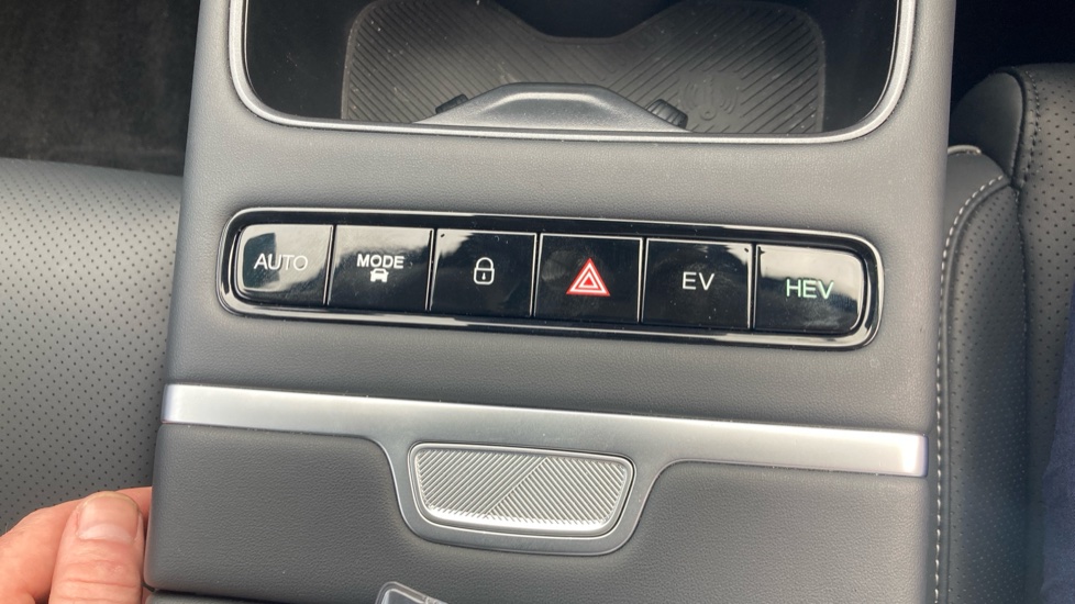 Jaecoo 7 1.5T SHS-P Luxury 5dr Auto Estate - Image 31