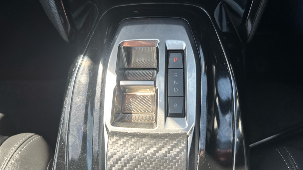 Peugeot 2008 100kW GT 50kWh 5dr Auto Electric Estate - Image 29