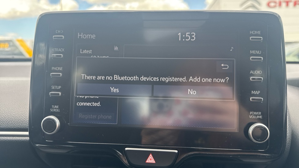 Toyota Yaris 1.5 Hybrid Design 5dr CVT Hybrid Hatchback - Image 27