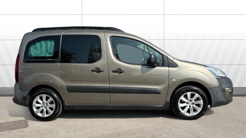 Peugeot Partner Tepee 1.6 BlueHDi 100 Outdoor 5dr Diesel Estate - Image 5