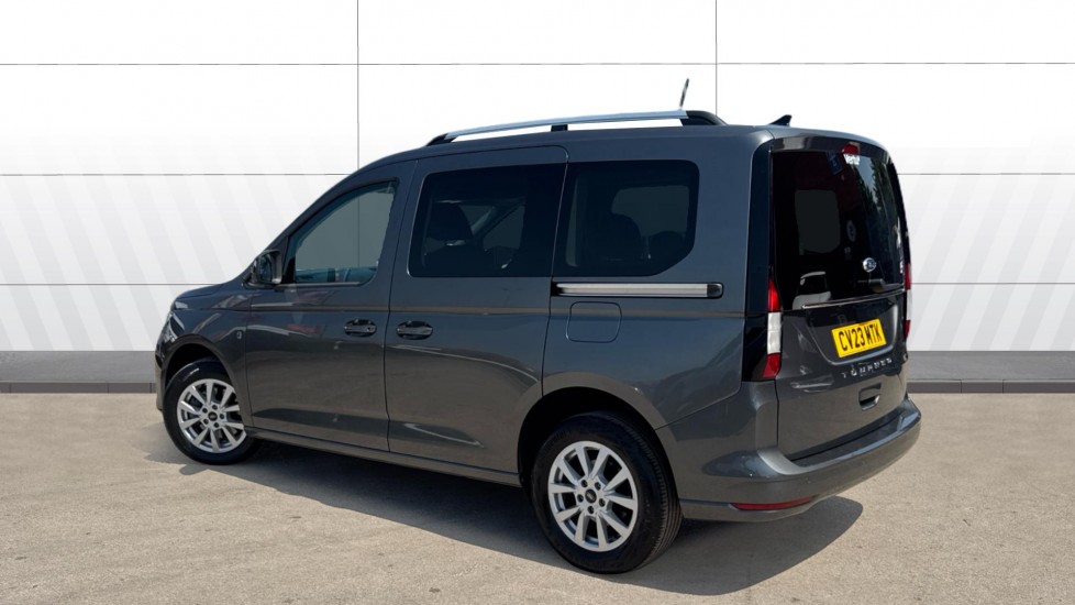 Ford Tourneo Connect 2.0 EcoBlue Titanium 5dr Auto Diesel Estate - Image 2