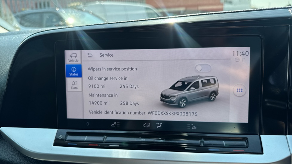Ford Tourneo Connect 2.0 EcoBlue Titanium 5dr Auto Diesel Estate - Image 19