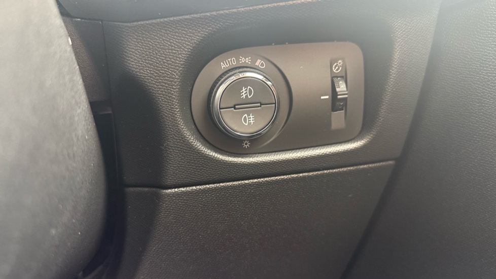 Vauxhall Mokka 1.2 Turbo 136 Ultimate 5dr Petrol Hatchback - Image 27