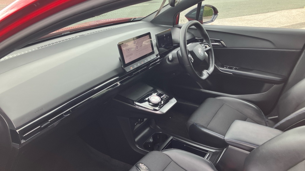 MG MG4 150kW Trophy EV Long Range 64kWh 5dr Auto Electric Hatchback - Image 9