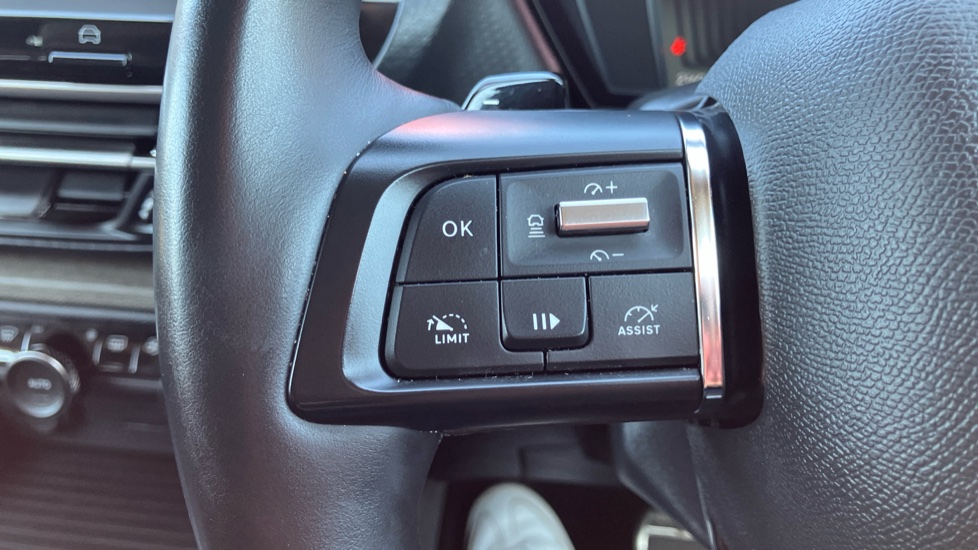 Citroen C5 X 1.2 PureTech 130 Shine Plus 5dr EAT8 Petrol Estate - Image 32