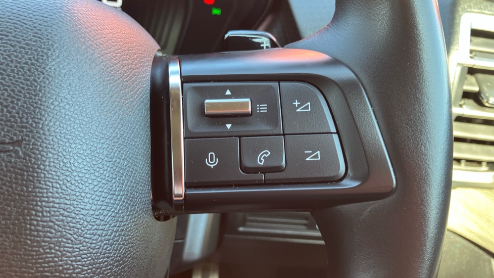 Citroen C5 X 1.2 PureTech 130 Shine Plus 5dr EAT8 Petrol Estate - Image 33