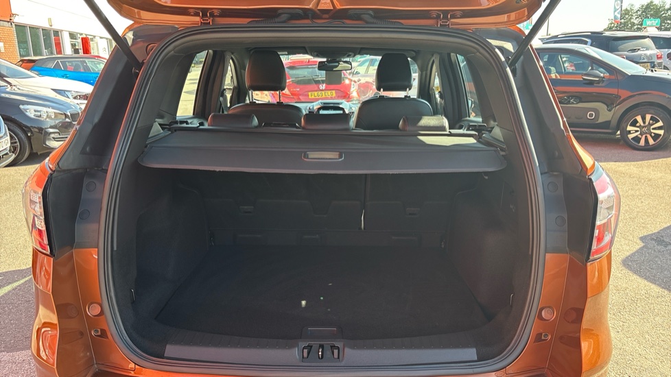 Ford Kuga 1.5 EcoBoost ST-Line 5dr 2WD Petrol Estate - Image 4