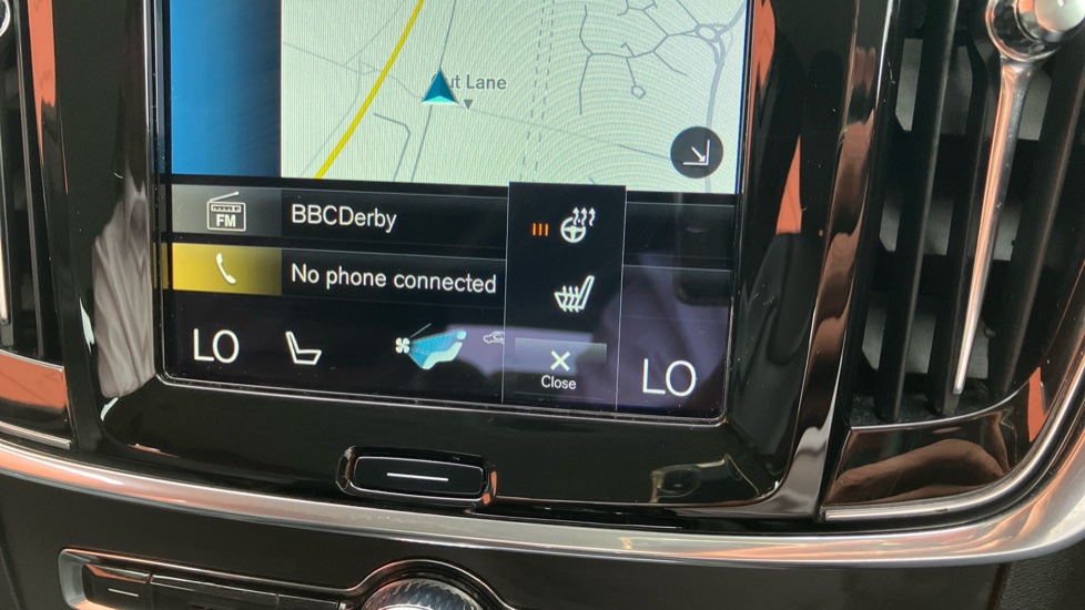 Volvo V90 2.0 D4 Momentum Plus 5dr Geartronic Diesel Estate - Image 27