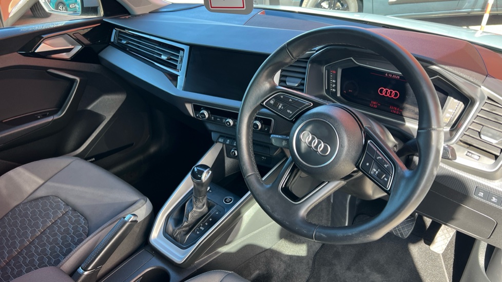 Audi A1 30 TFSI 110 Sport 5dr S Tronic Petrol Hatchback - Image 11