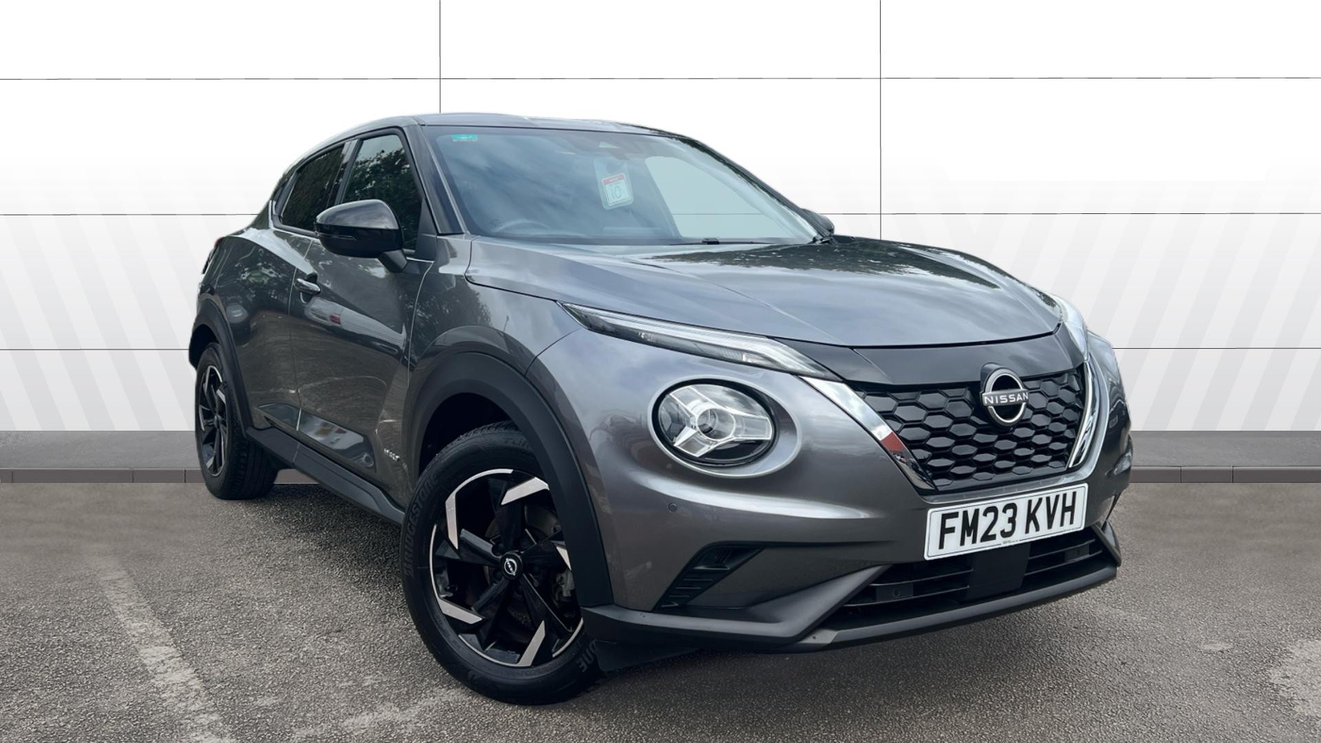 Nissan Juke listing photo