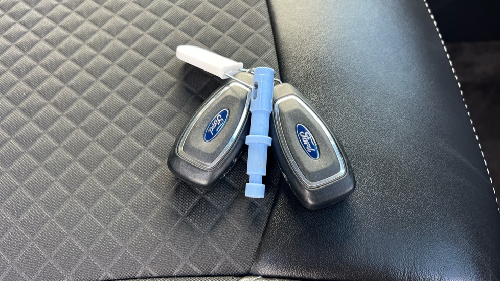 Ford EcoSport 1.0 EcoBoost Titanium 5dr [17in] Petrol Hatchback - Image 20