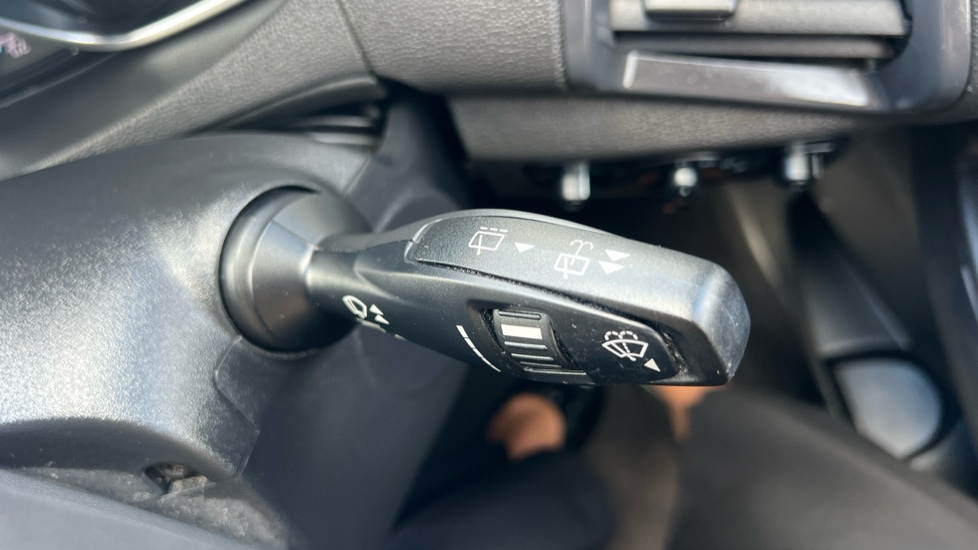 Ford EcoSport 1.0 EcoBoost Titanium 5dr [17in] Petrol Hatchback - Image 35