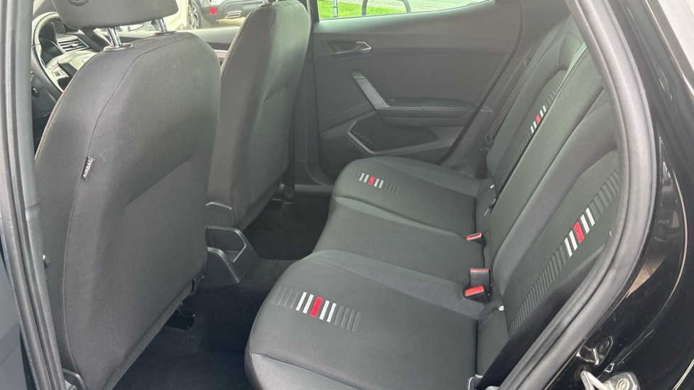 SEAT Arona 1.0 TSI 115 FR [EZ] 5dr Petrol Hatchback - Image 16