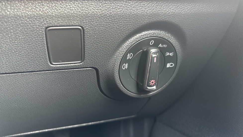 SEAT Arona 1.0 TSI 115 FR [EZ] 5dr Petrol Hatchback - Image 28