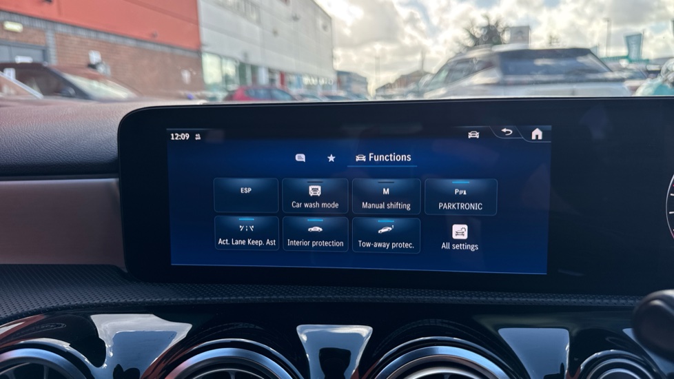Mercedes-Benz A-Class A180 AMG Line Executive 5dr Auto Petrol Hatchback - Image 33