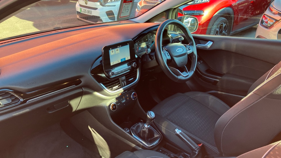 Ford Fiesta 1.0 EcoBoost Zetec 3dr Petrol Hatchback - Image 9