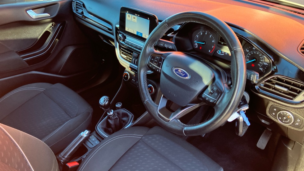 Ford Fiesta 1.0 EcoBoost Zetec 3dr Petrol Hatchback - Image 11