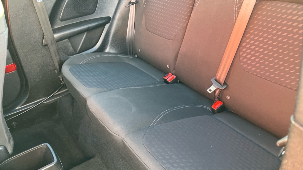 Ford Fiesta 1.0 EcoBoost Zetec 3dr Petrol Hatchback - Image 16