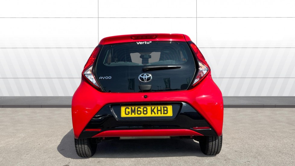 Toyota Aygo 1.0 VVT-i X-Play 5dr x-shift Petrol Hatchback - Image 6