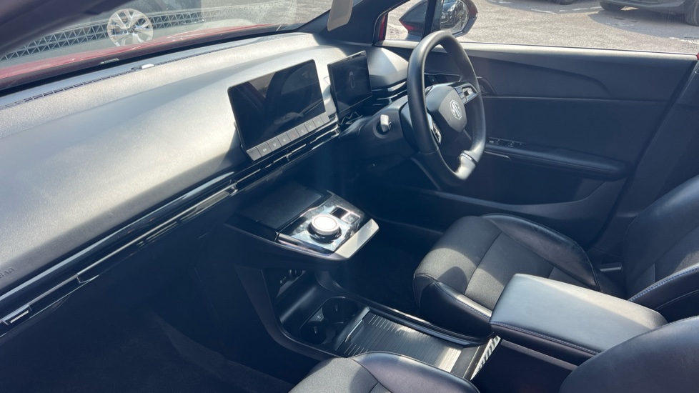 MG MG4 150kW Trophy EV Long Range 64kWh 5dr Auto Electric Hatchback - Image 9