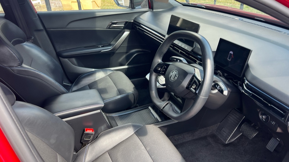 MG MG4 150kW Trophy EV Long Range 64kWh 5dr Auto Electric Hatchback - Image 11