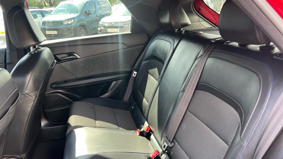 MG MG4 150kW Trophy EV Long Range 64kWh 5dr Auto Electric Hatchback - Image 16