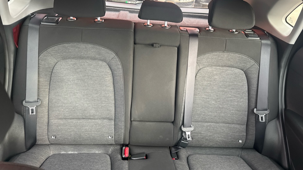 Hyundai KONA 100kW Premium 39kWh 5dr Auto Electric Hatchback - Image 15