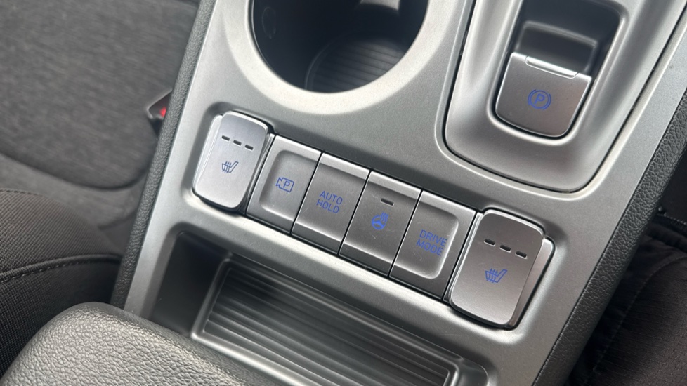 Hyundai KONA 100kW Premium 39kWh 5dr Auto Electric Hatchback - Image 23