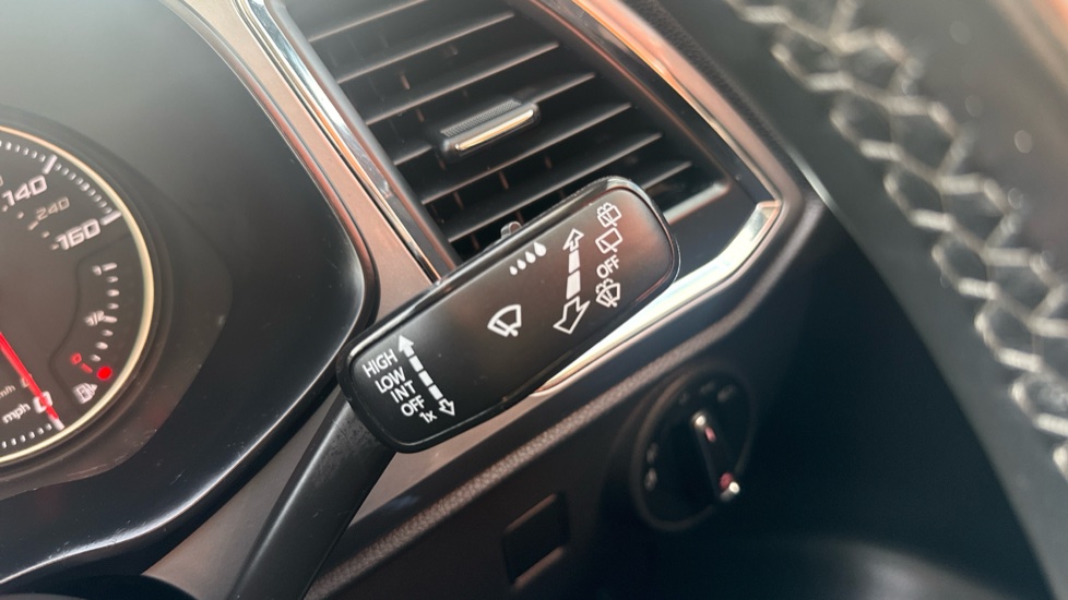 SEAT Ateca 1.0 TSI Ecomotive SE Technology [EZ] 5dr Petrol Estate - Image 26