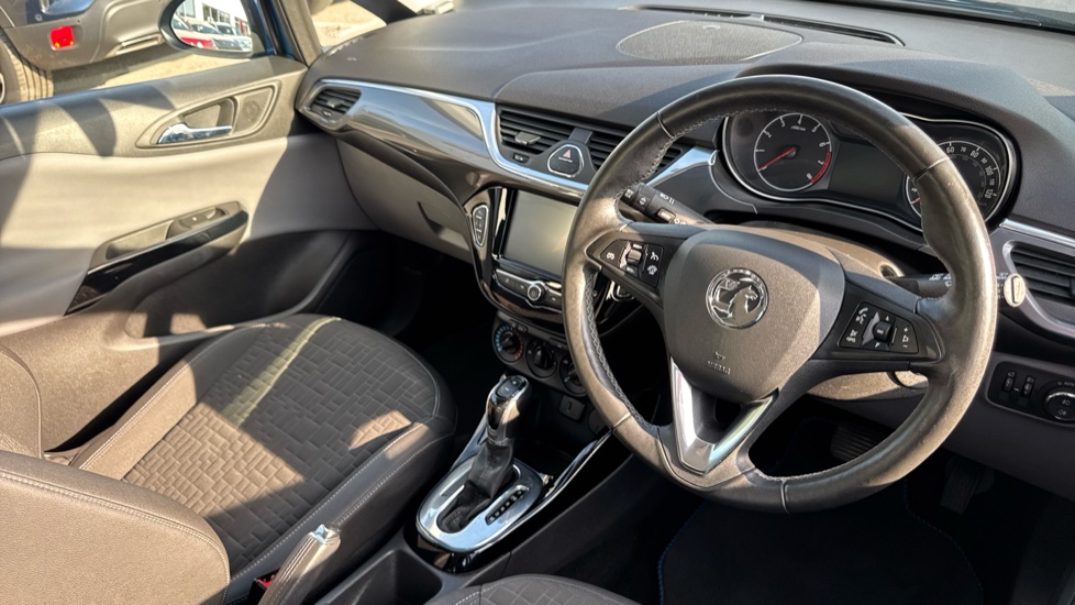 Vauxhall Corsa 1.4 SE 5dr Auto Petrol Hatchback - Image 14