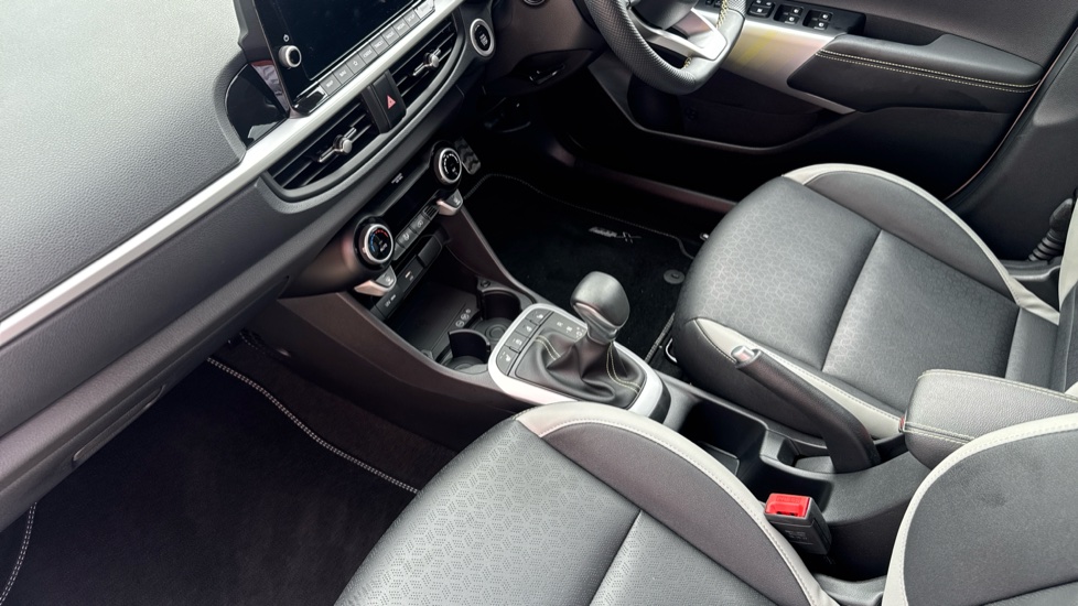 Kia Picanto 1.0 X-Line S 5dr Auto Petrol Hatchback - Image 13