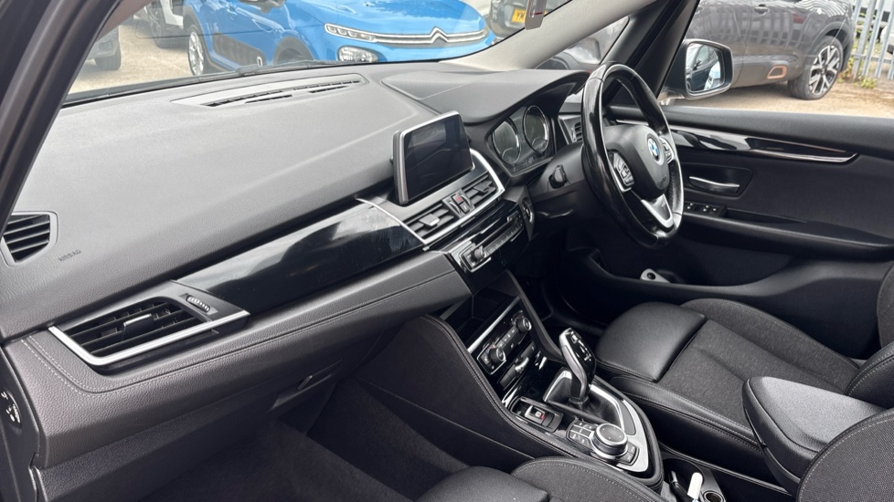 BMW 2 Series 218i Sport 5dr Step Auto Petrol Estate - Image 9
