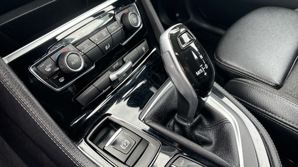 BMW 2 Series 218i Sport 5dr Step Auto Petrol Estate - Image 13