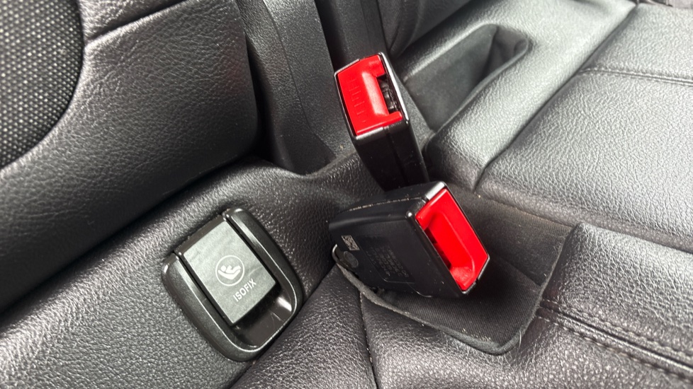 BMW 2 Series 218i Sport 5dr Step Auto Petrol Estate - Image 17