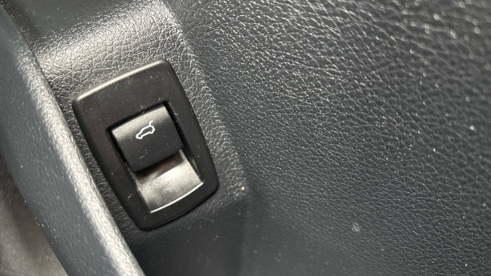 BMW 2 Series 218i Sport 5dr Step Auto Petrol Estate - Image 28