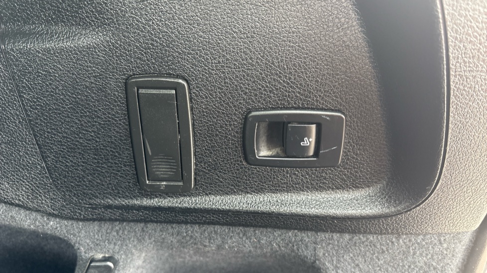 BMW 2 Series 218i Sport 5dr Step Auto Petrol Estate - Image 34