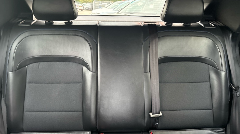 MG MG4 150kW Trophy EV Long Range 64kWh 5dr Auto Electric Hatchback - Image 15