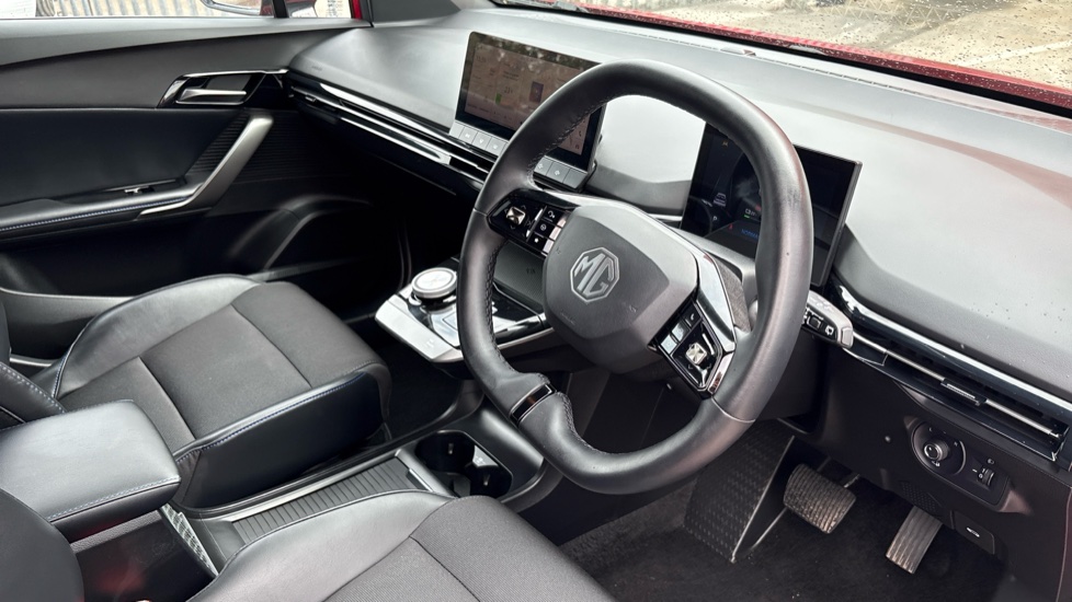 MG MG4 150kW Trophy EV Long Range 64kWh 5dr Auto Electric Hatchback - Image 11