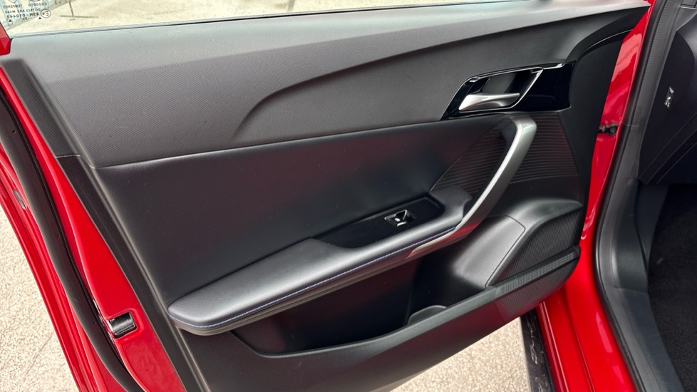 MG MG4 150kW Trophy EV Long Range 64kWh 5dr Auto Electric Hatchback - Image 19