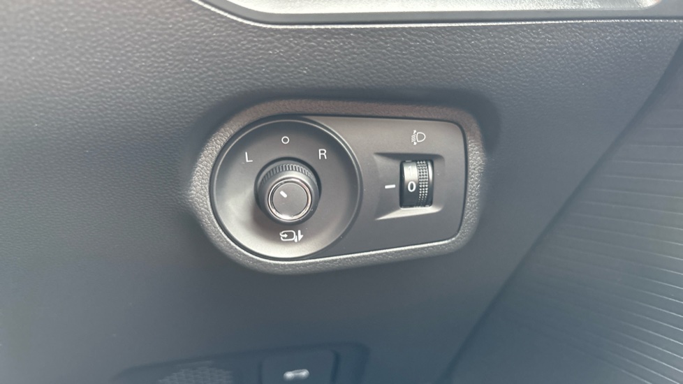 MG MG4 150kW Trophy EV Long Range 64kWh 5dr Auto Electric Hatchback - Image 22