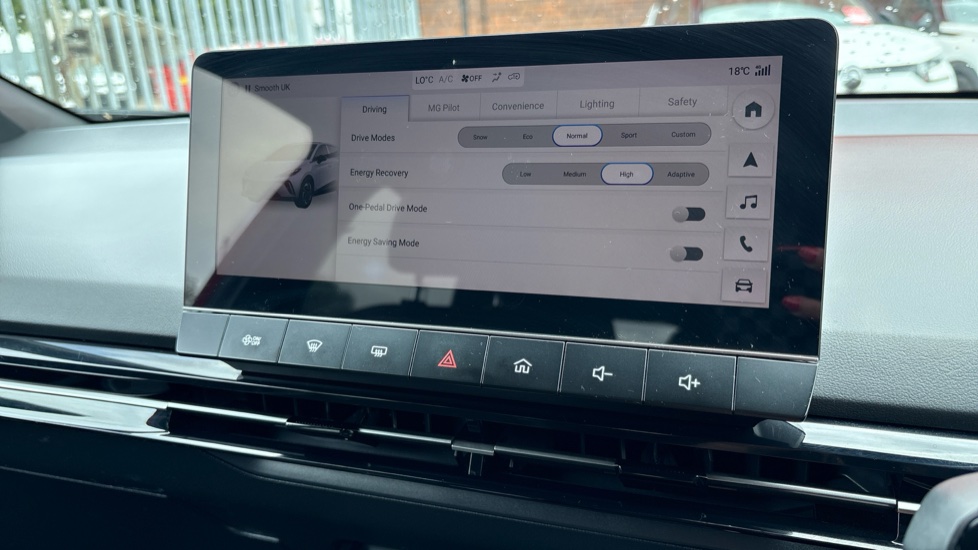 MG MG4 150kW Trophy EV Long Range 64kWh 5dr Auto Electric Hatchback - Image 31
