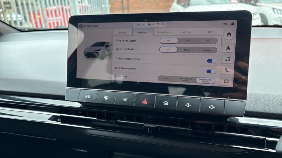 MG MG4 150kW Trophy EV Long Range 64kWh 5dr Auto Electric Hatchback - Image 32